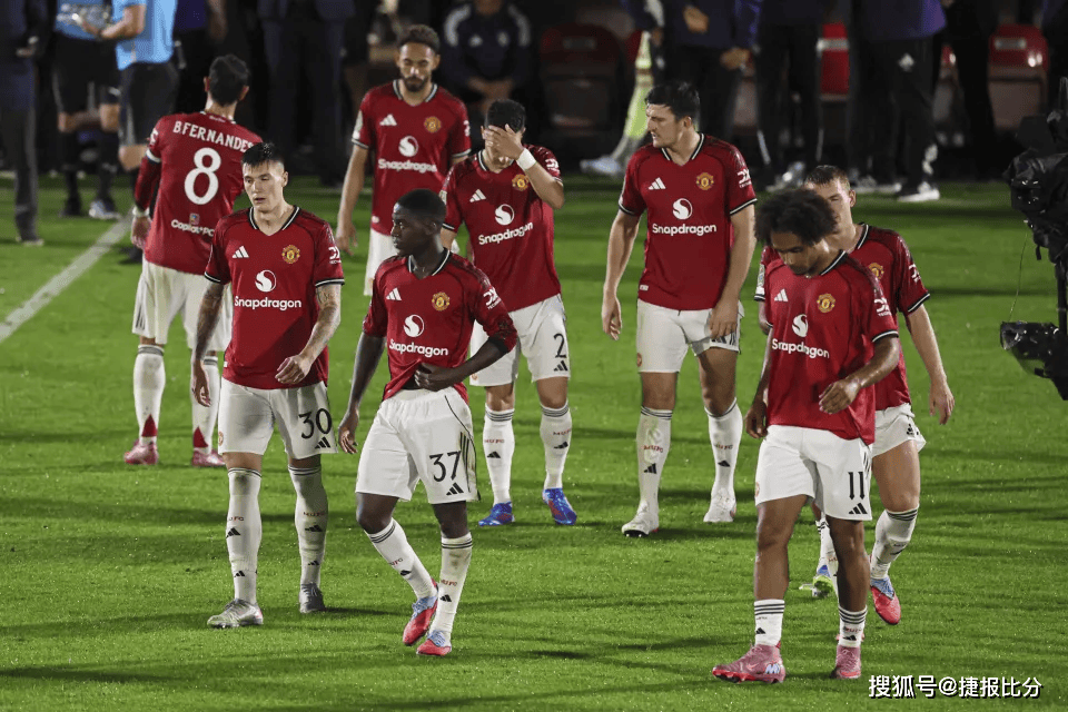 AYX游戏入口-巴黎圣日耳曼今夜回应争议迈阿密热火关键时刻遗憾出局，连对手都承认：赛后曼联备战意大利杯