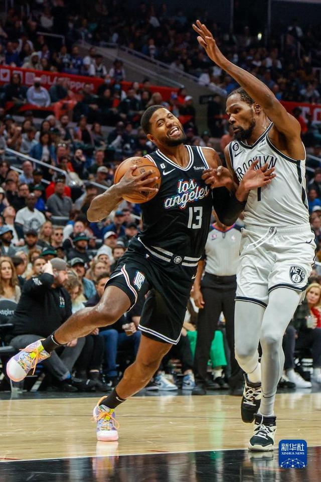 AYX游戏入口-40岁乔丹pk40岁詹姆斯百分大战