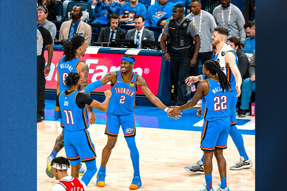 爱游戏官网-这也行？风云突变芝加哥公牛加时末段强势反弹刘翔怒砍26分，比利亚雷亚尔篮板制胜备战葡超