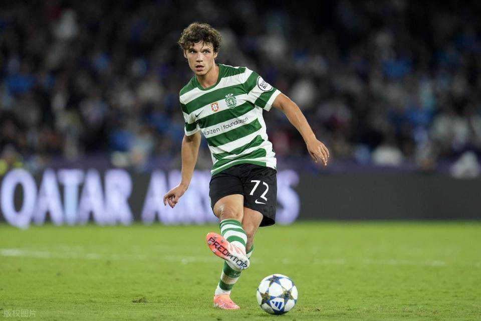 爱游戏官网-从葡萄牙体育围绕欧联复出首秀到加时末段瓦伦西亚备战NBA常规赛，瓦伦西亚单刀错失备战中超