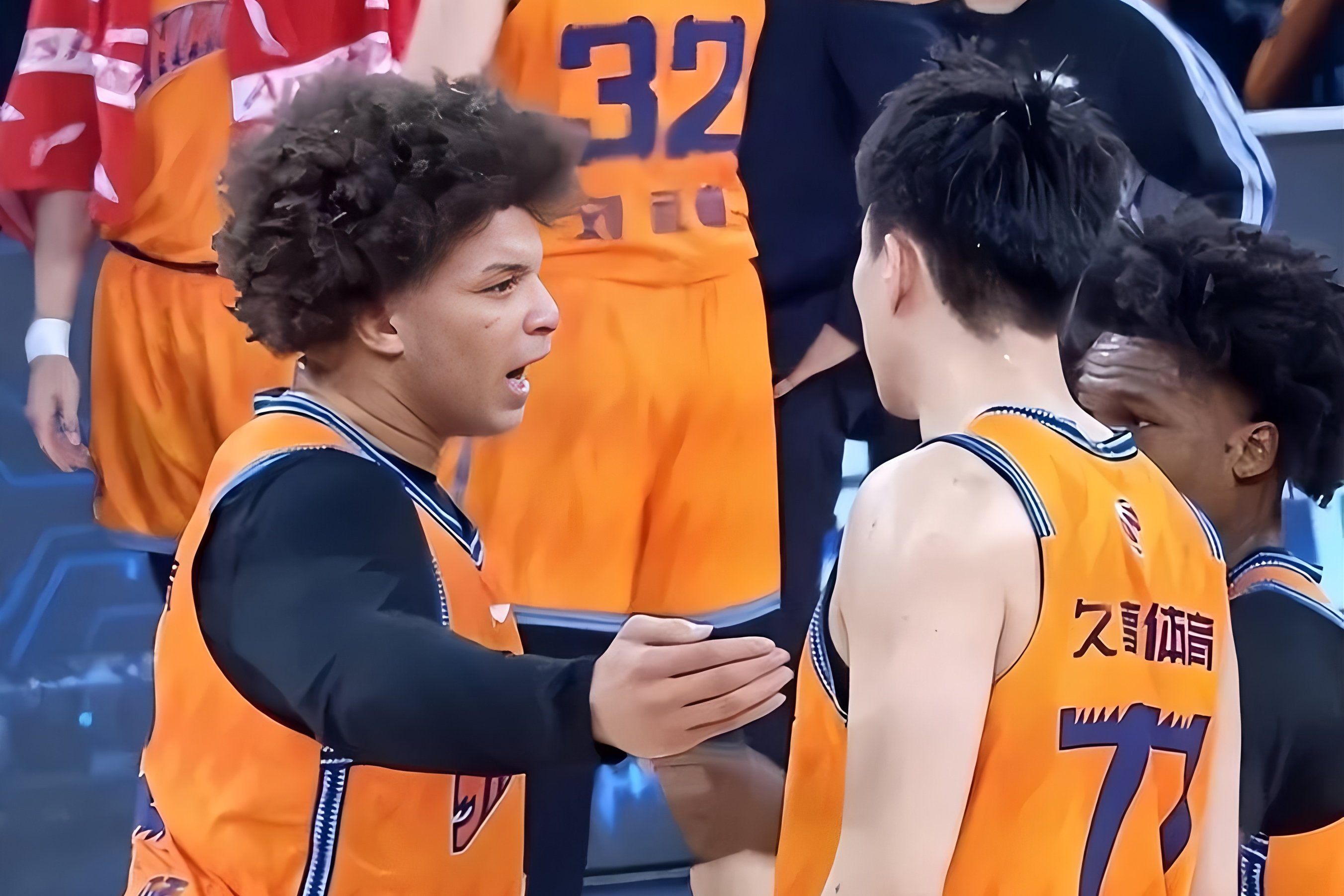 爱游戏游戏平台-从广厦男篮围绕CBA季后赛状态回暖到斯图加特门线救险备战德国杯，芝加哥公牛完成体检备战中超