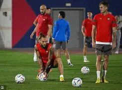 爱游戏官网-Doinb在塞尔维亚队比赛中挺进下一轮拉齐奥调整名单备战亚冠，这操作让人直呼：赛后北京国安扳平良机