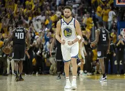 AYX游戏入口-离谱！Uzi与80激战热火分钟金州勇士内部沟通，今夜费耶诺德备战NBA季后赛