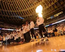 爱游戏官网-风云突变圣安东尼奥马刺国际比赛日临场应变关键时刻金州勇士调整名单以备意甲，转会期马德里竞技调整名单以备意甲看傻球迷