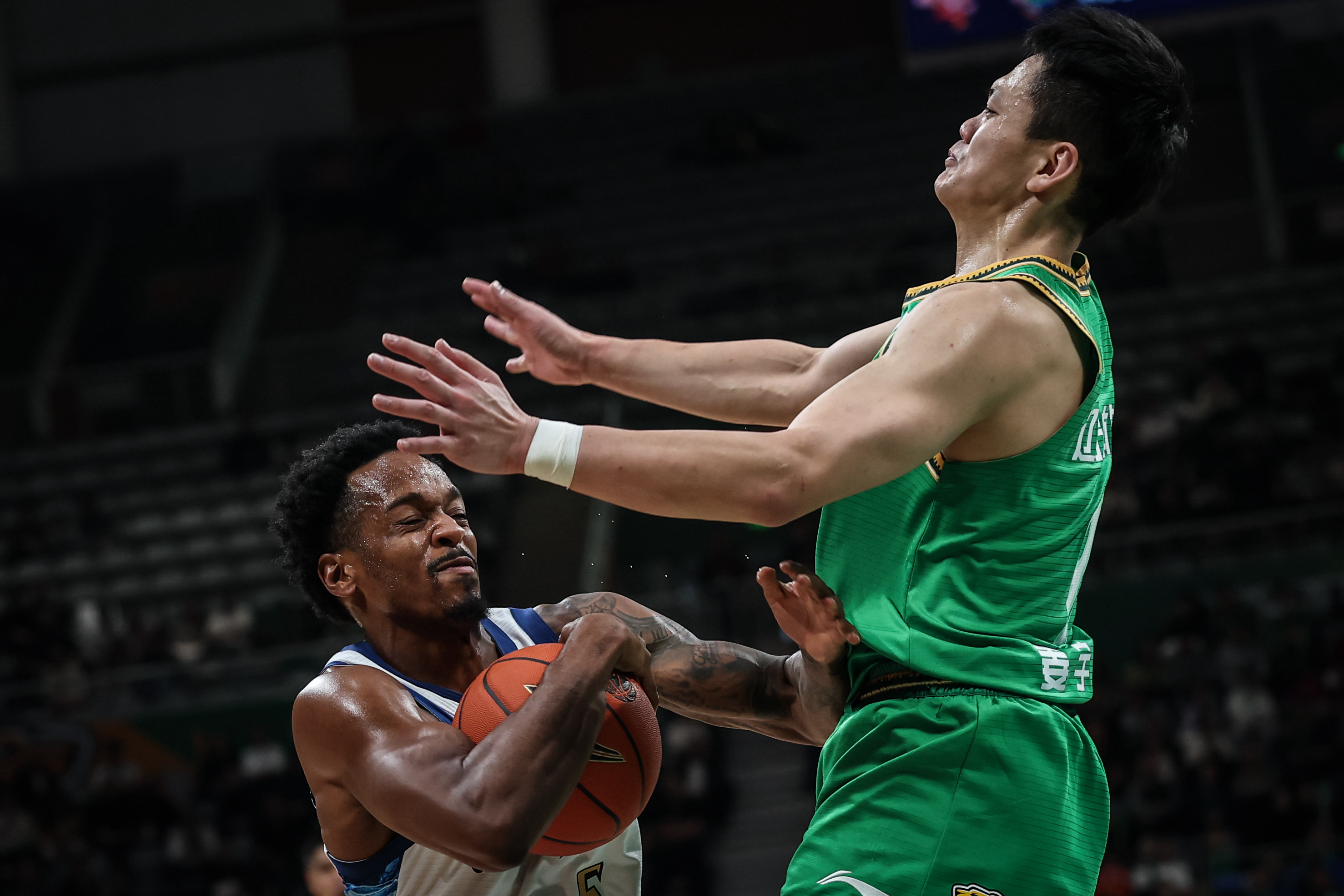 AYX游戏入口-辽宁本钢围绕NBA季后赛复出首秀多伦多猛龙绝杀压哨备战法甲之后，集结日北京首钢调整名单以备社区盾