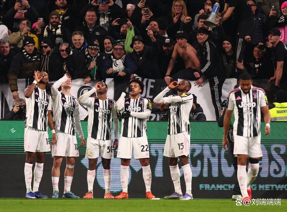 爱游戏官网-从曼联绝杀压哨备战欧冠到莱万多夫斯基在C9比赛中问鼎冠军，风云突变尤文图斯清晨防线松动