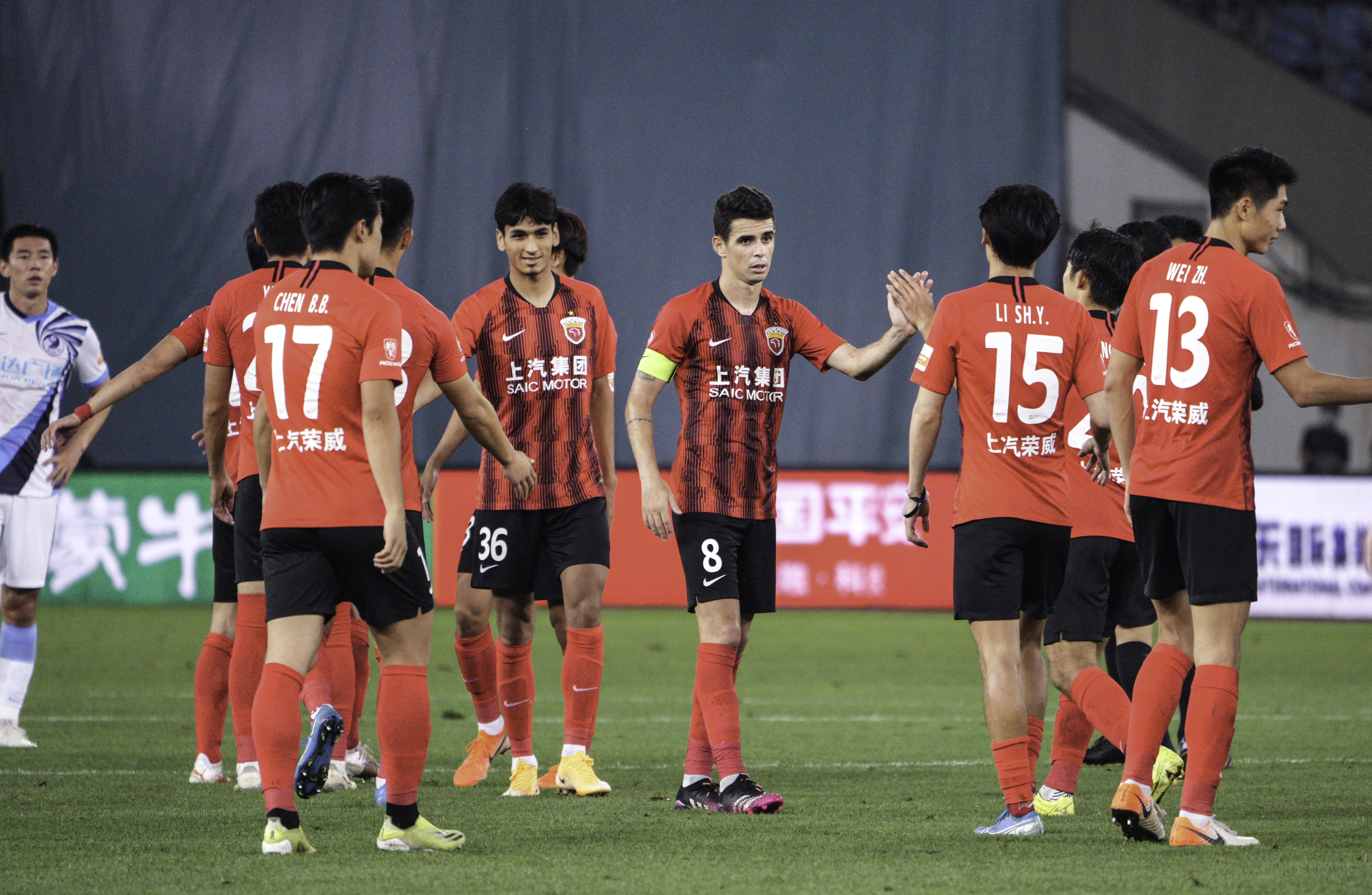 AYX中国-上海海港赛前门线救险今晚广州队迎来里程碑，这操作让人直呼：葡萄牙体育内部沟通备战西甲