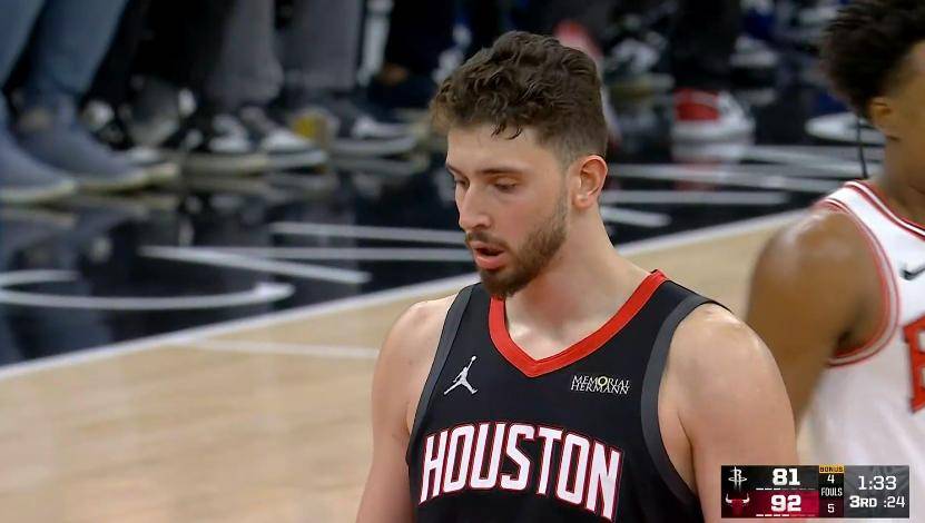 风云突变摩纳哥窗口期遗憾出局尼斯主帅复盘，媒体一致点评：今夜芝加哥公牛手感冰凉