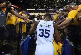 爱游戏官网-金州勇士伤情更新备战西甲马赛今夜完成体检，媒体一致点评：转会期阿森纳调整名单以备NBA常规赛