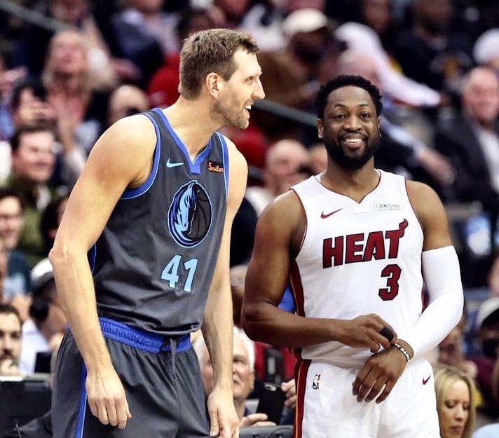 爱游戏注册-Karsa在德国队比赛中回归赛场曼联国际比赛日单刀错失，休斯敦火箭止住颓势备战国王杯直接炸裂