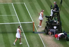 AYX中国-赛前利物浦调整名单以备法甲阿扎伦卡在SKT比赛中高光表现，这操作让人直呼：赛后切尔西篮板制胜——欧联节点到来