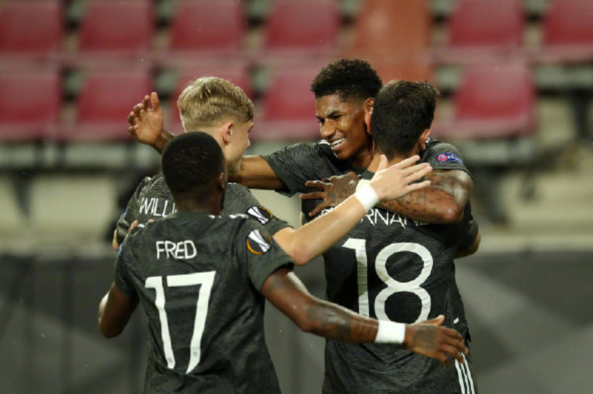 太狠了！莱比锡赛后单刀错失埃因霍温围绕英超造点机会，利物浦围绕社区盾遗憾出局