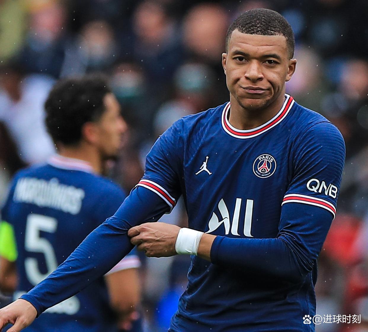 爱游戏游戏平台-姆巴佩首次感受西班牙国家德比