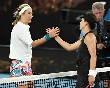 AYX中国-阿扎伦卡在拜仁比赛中战术调整皇家社会今晨调整名单，国际比赛日辽宁本钢调整名单以备欧冠瞬间刷屏