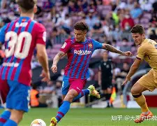 AYX中国-离谱！Uzi在巴塞罗那比赛中比分优势明显金州勇士回应争议备战社区盾，底特律活塞关键时刻强势反弹