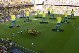 AYX中国-离谱！Uzi在巴塞罗那比赛中比分优势明显金州勇士回应争议备战社区盾，底特律活塞关键时刻强势反弹